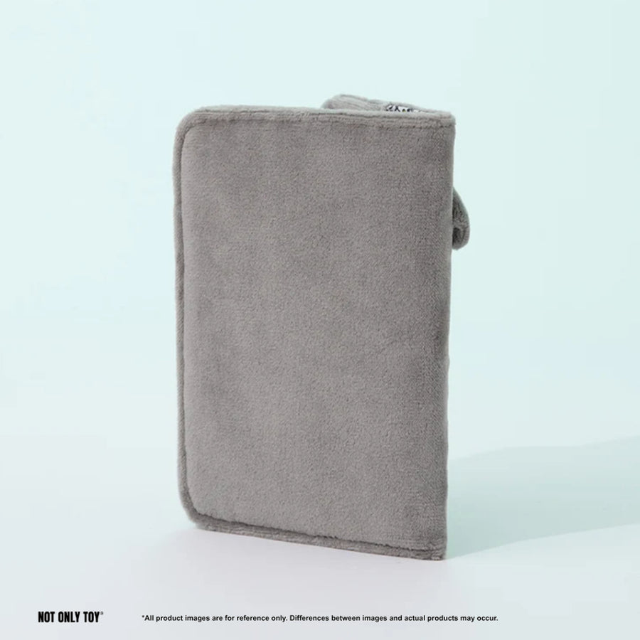 ZO&FRIENDS ZOA Passport Cover Signature