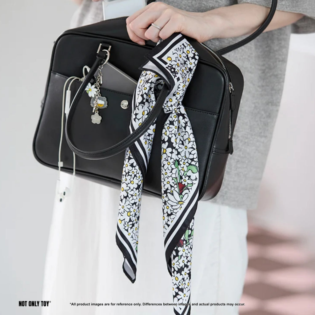 ZO&FRIENDS Scarf Black / White
